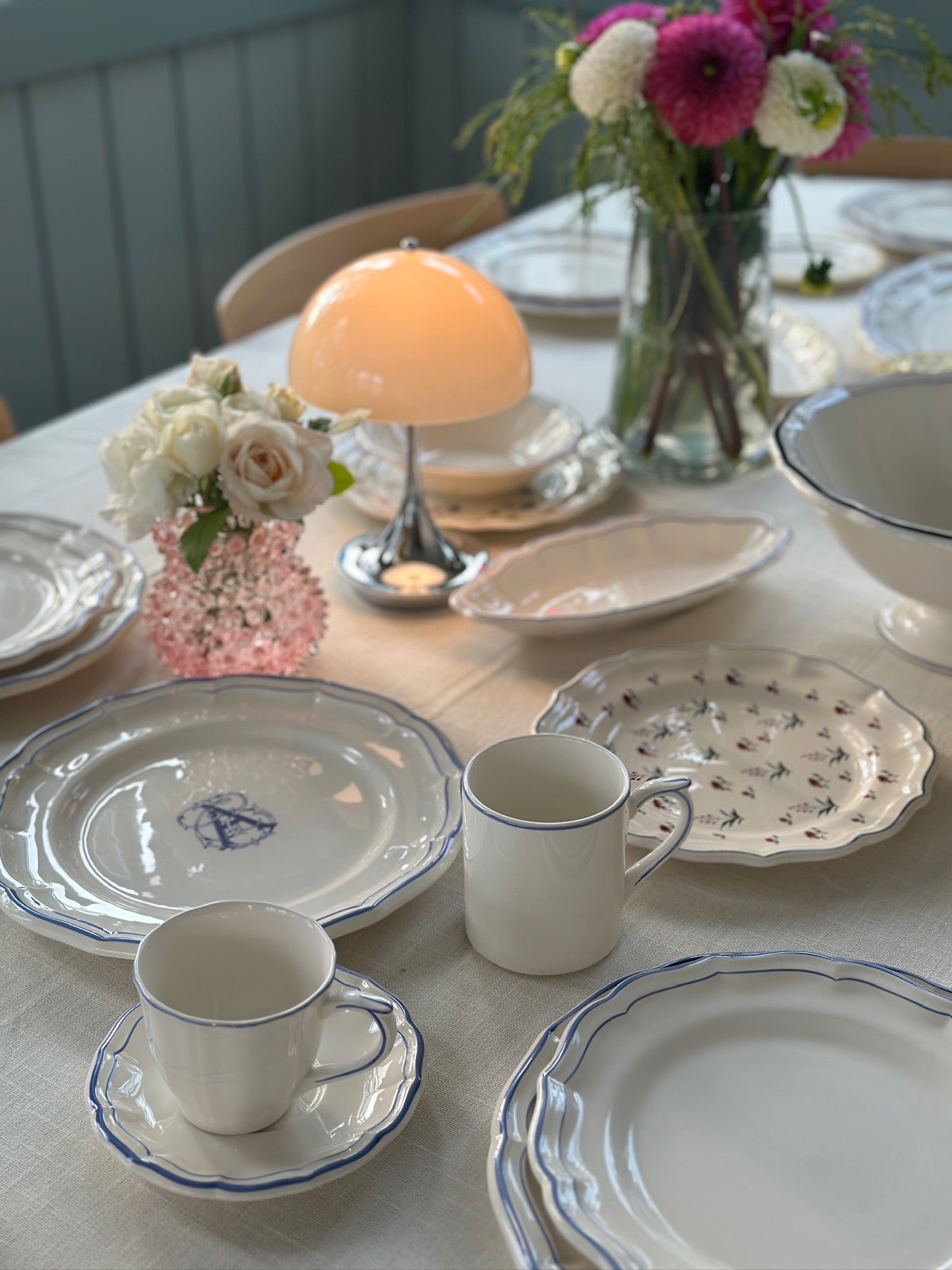 Gien Filets Bleu Pickle Dish